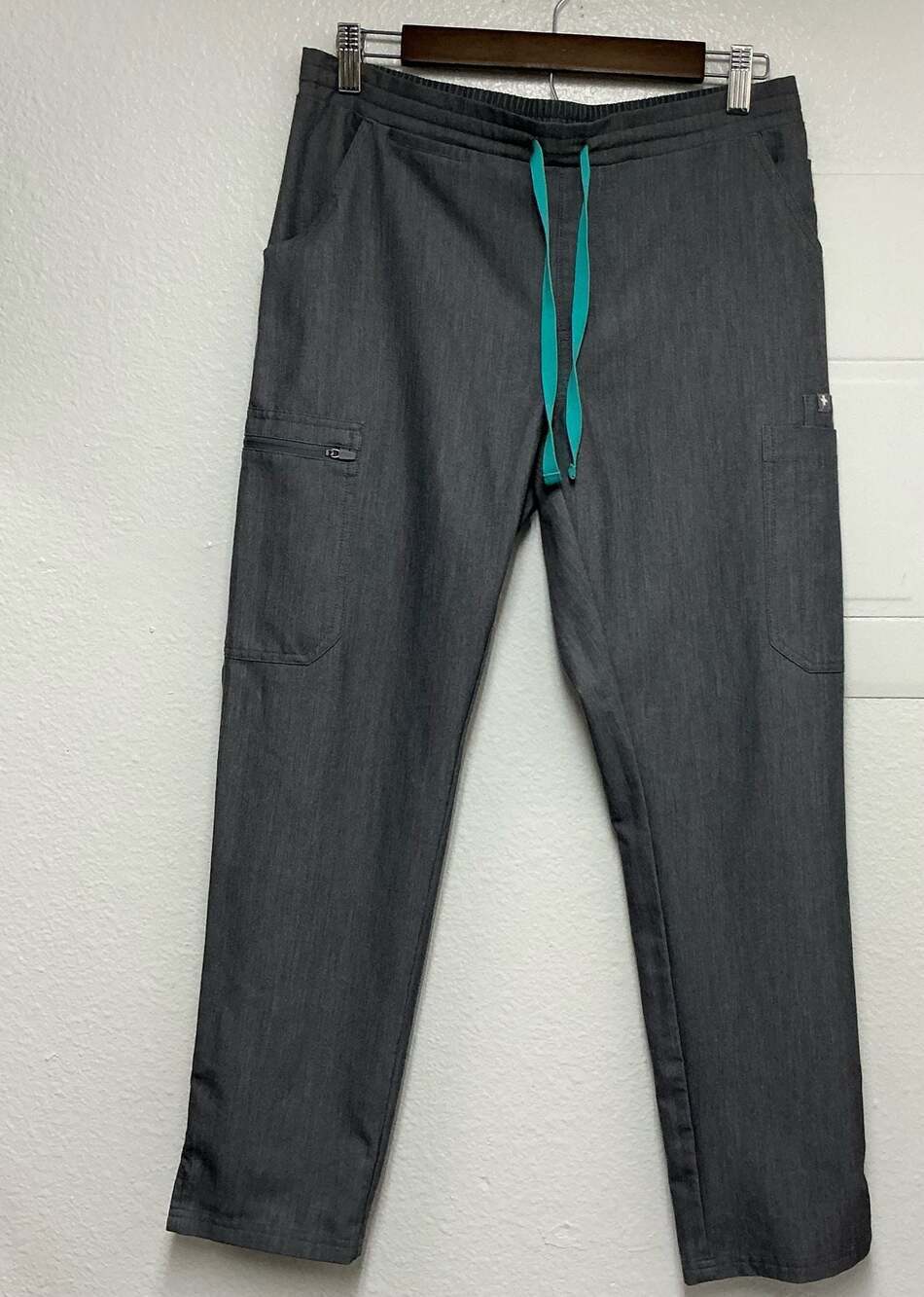 FIGS Yola‎ Skinny Scrub Pants Size S/P
PO#  1659